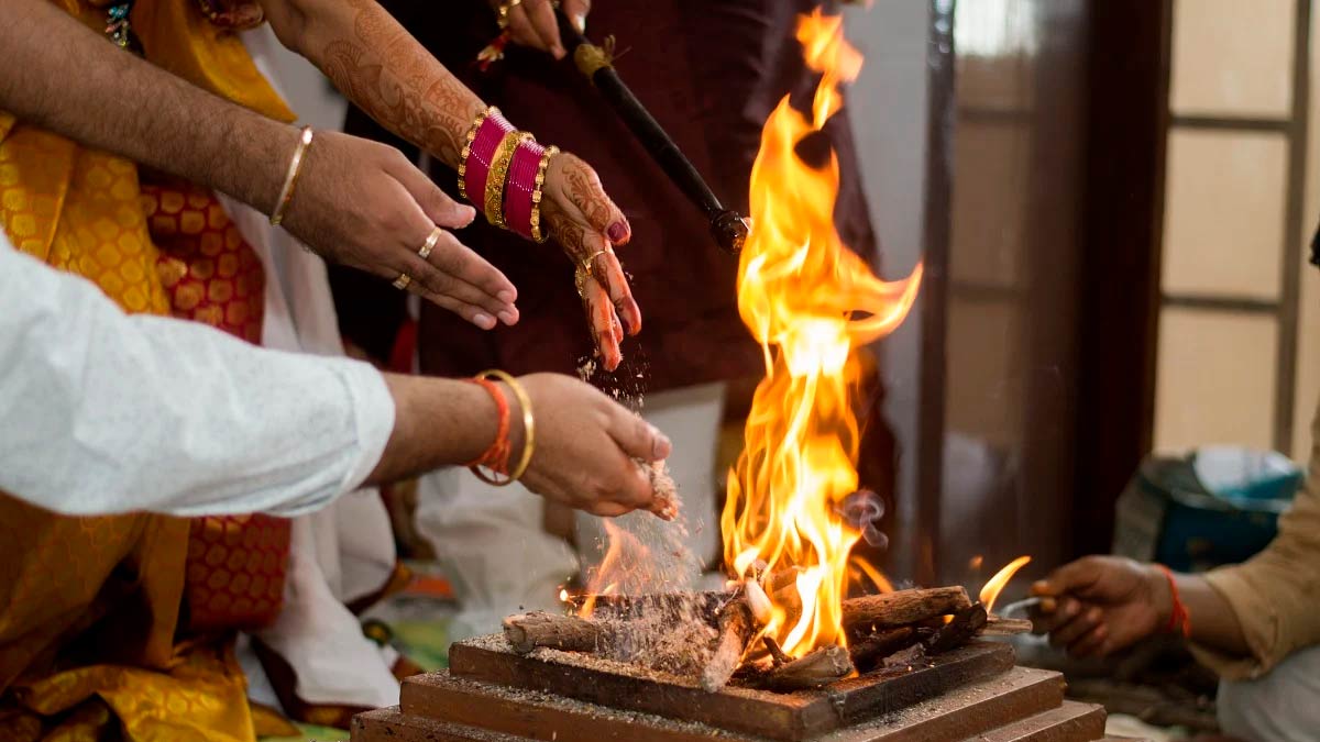 Shanti Havan Pooja In Jaipur Arya Samaj